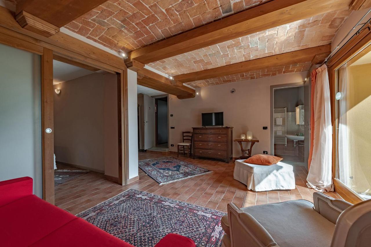 Villa La Martina Canelli Buitenkant foto