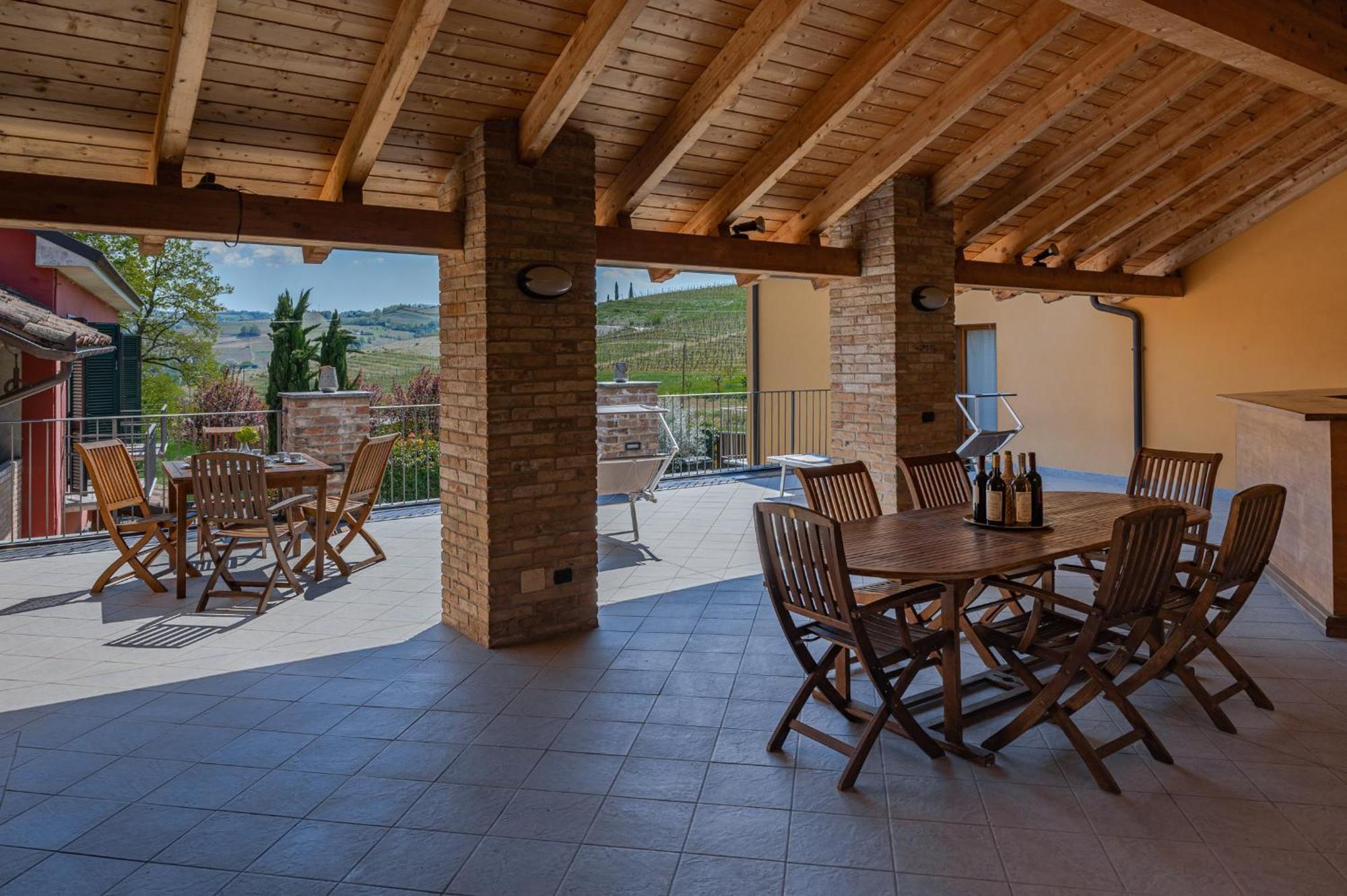 Villa La Martina Canelli Buitenkant foto